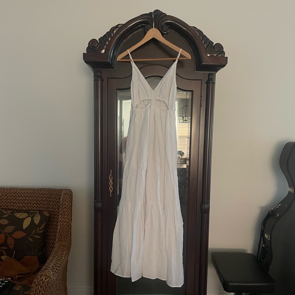 Abercrombie White Maxi Dress
